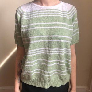 Basic Editions Short Sleeved Sweater, Beautiful Pasted Coloring!